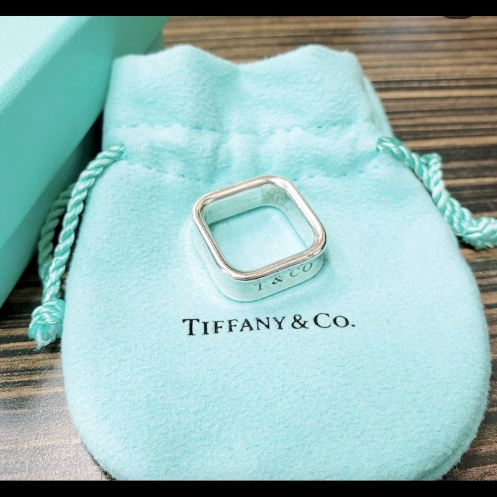 Tiffany & Co. Return to Tiffany’s Square Ring